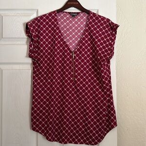 Express zipper front short sleeve blouse